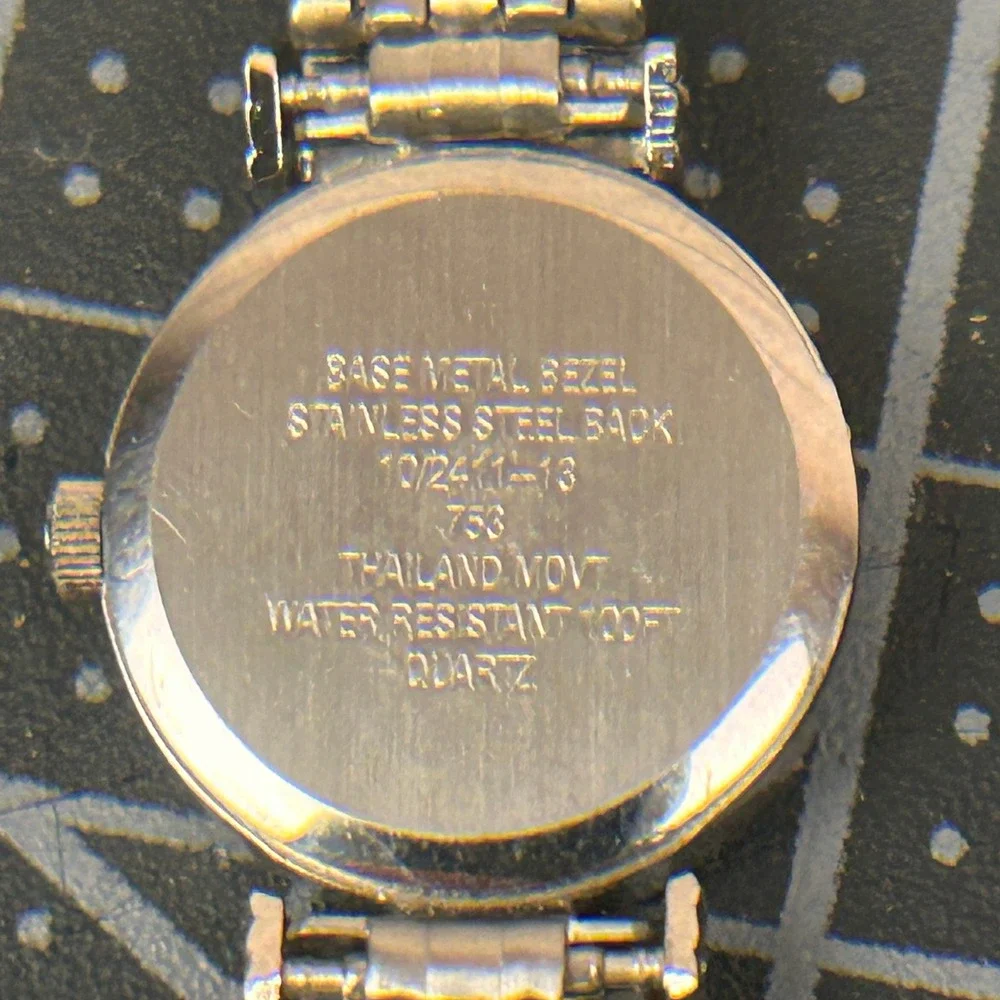 Anne Klein II Ladies Watch Silver Tone‎ Roman Numeral Dial 10/2411-13 753 Quartz